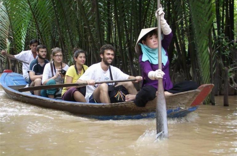 mekong-queen-sampan-rowing-boat-223